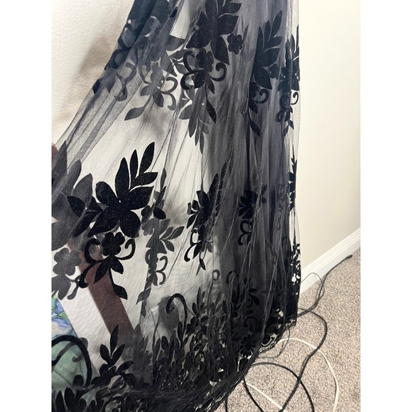 Windsor Black Floral Maxi Dress - Picture 5 of 12